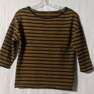 Long sleeve crop top